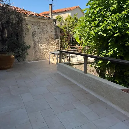 Jardin D'ayush Apartment
